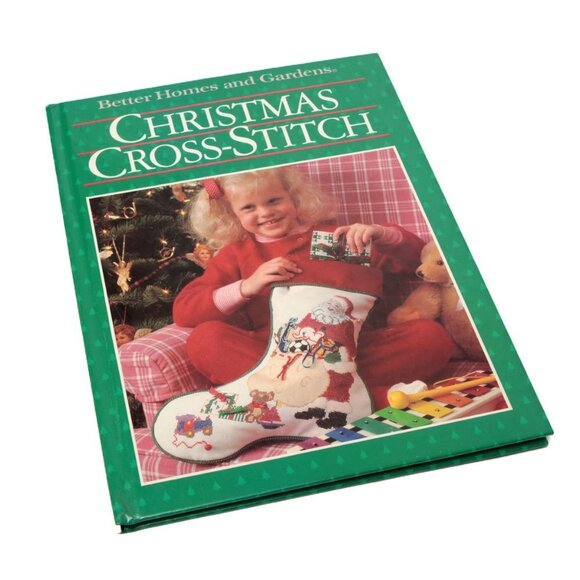 Vintage Better Homes & Gardens Christmas Cross Stitch Book Hardcover Holiday - Picture 1 of 5
